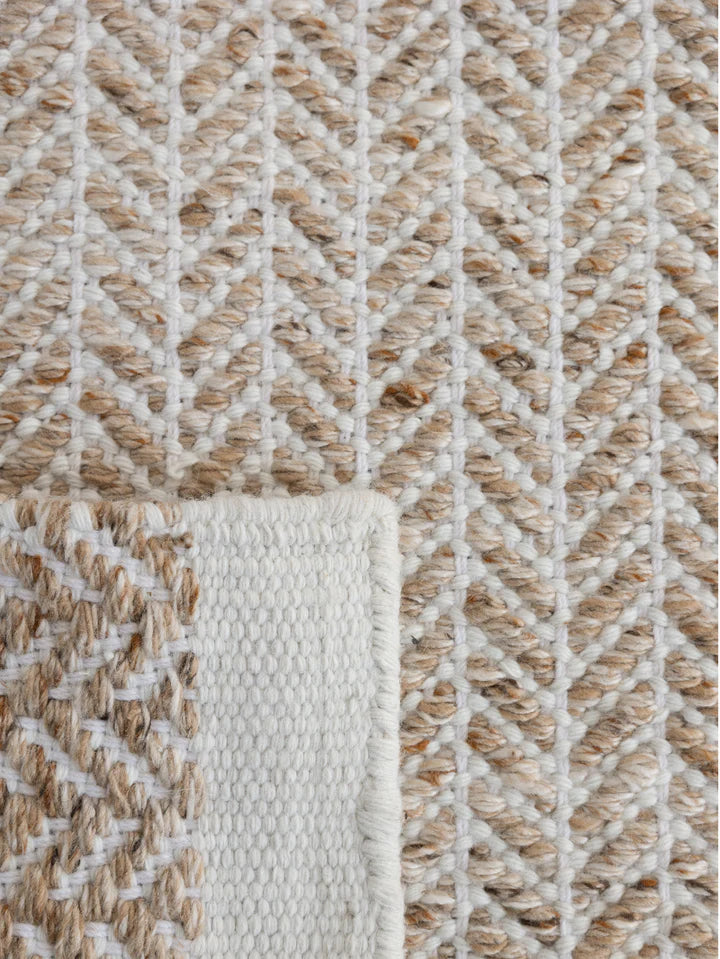 Mindful Rug in Oat