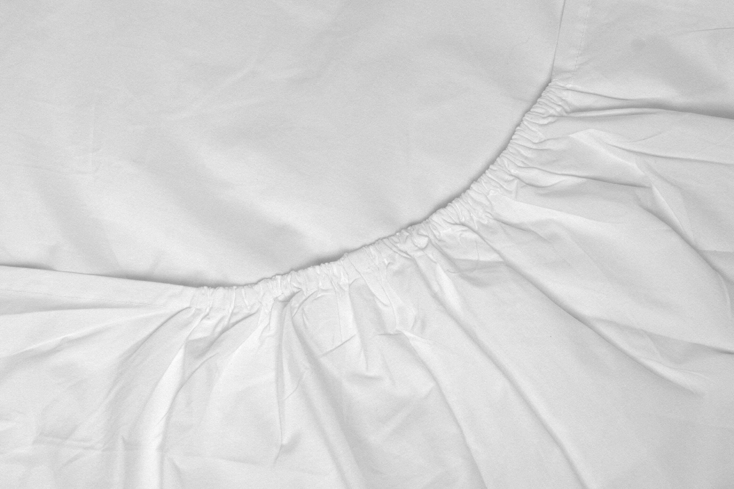 FITTED SHEET COTTON PERCALE 200 THREAD COUNT 50/50