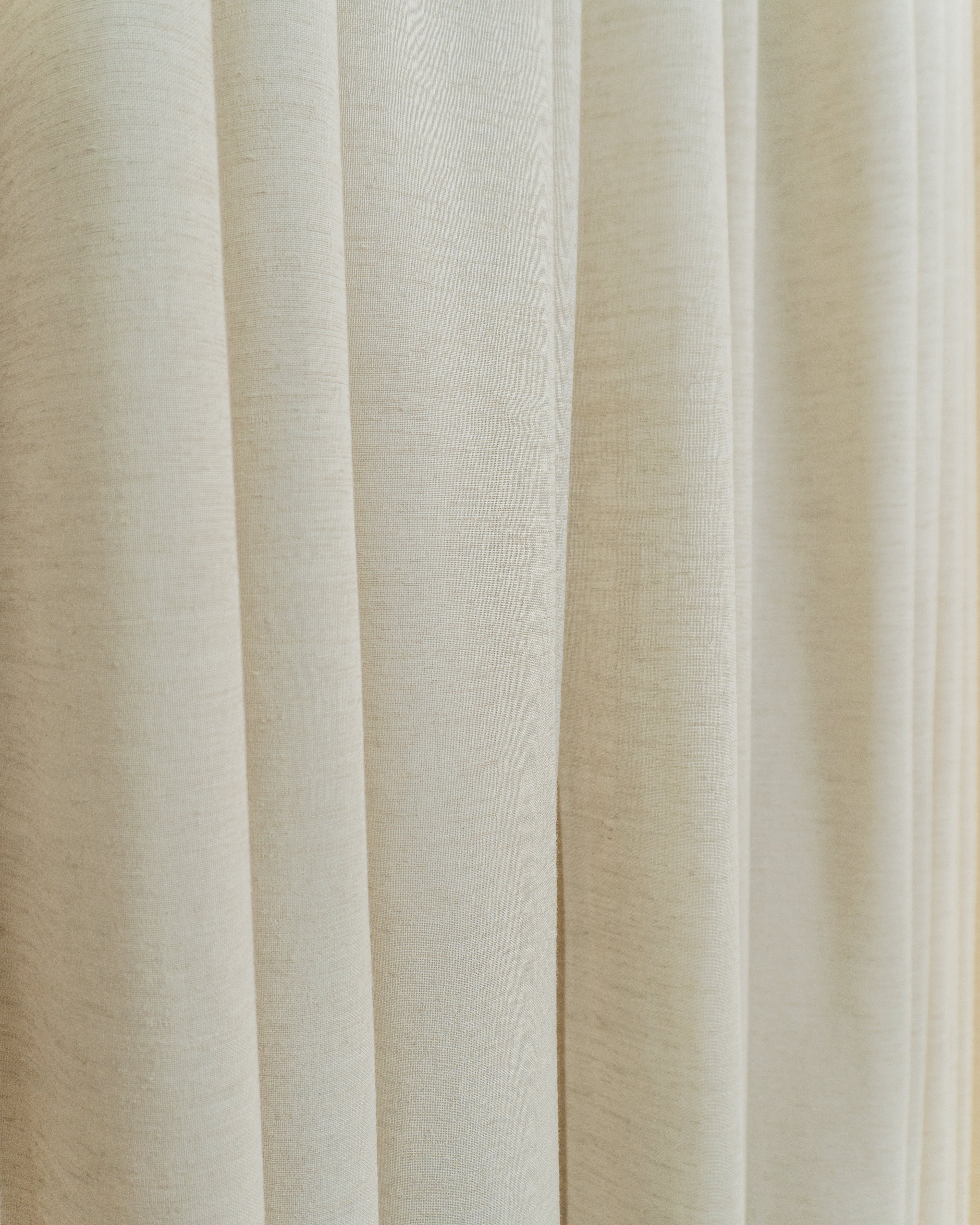 Savannah solid ready made curtain
